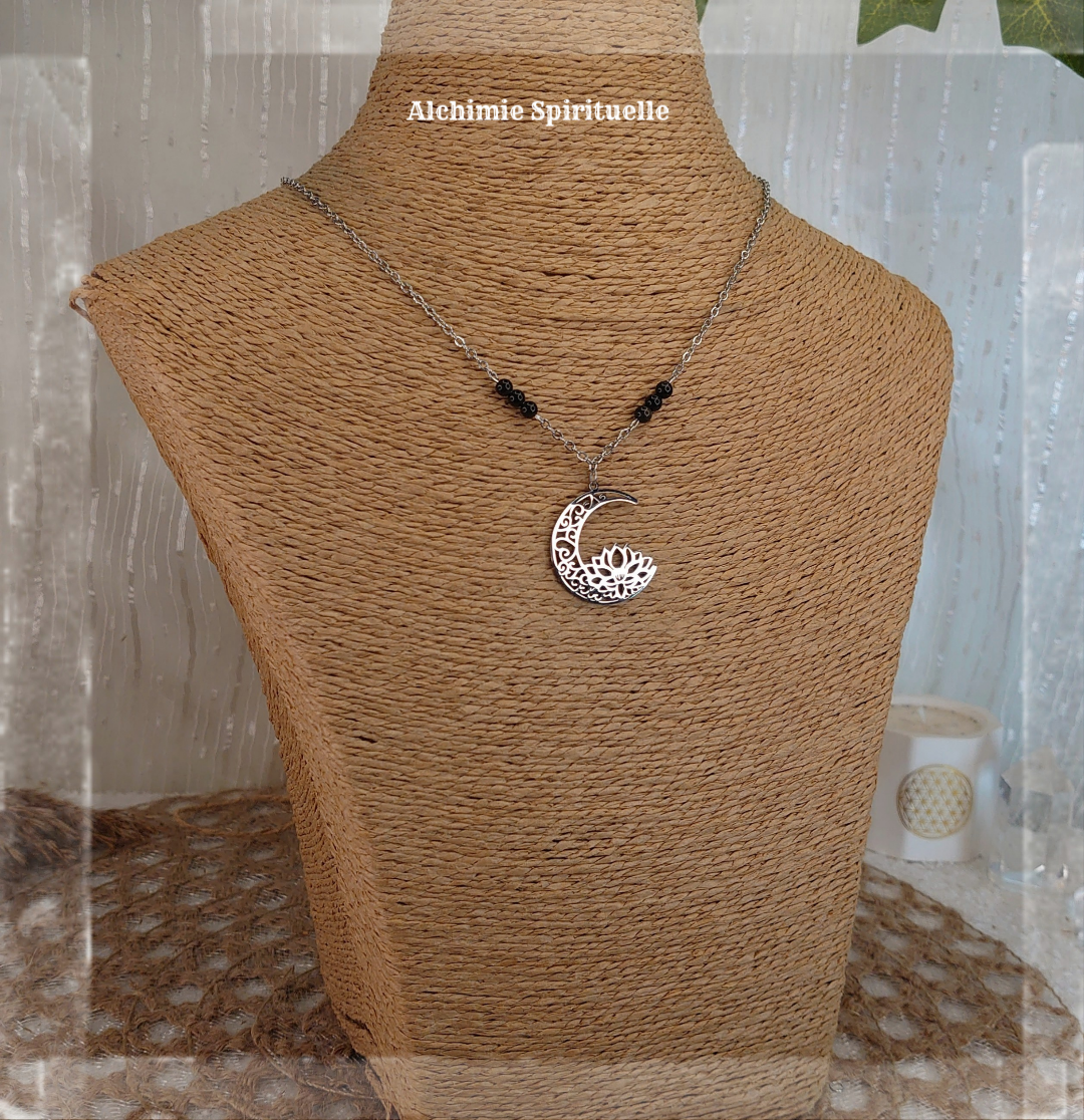 Collier Lune Fleur de Lotus
