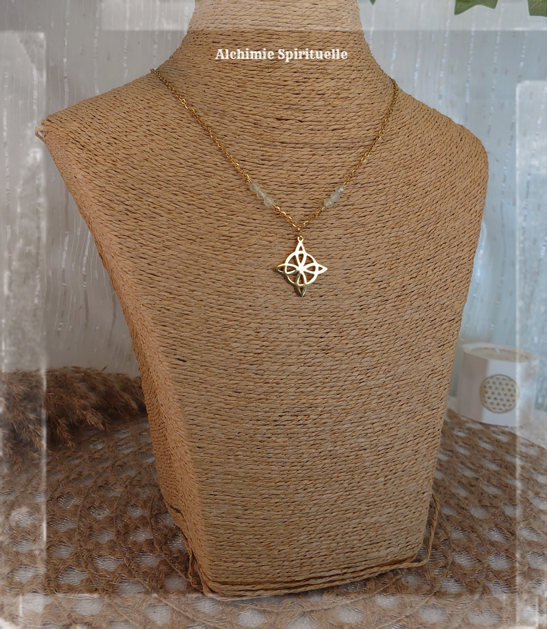 Collier Nœud de Sorcière 