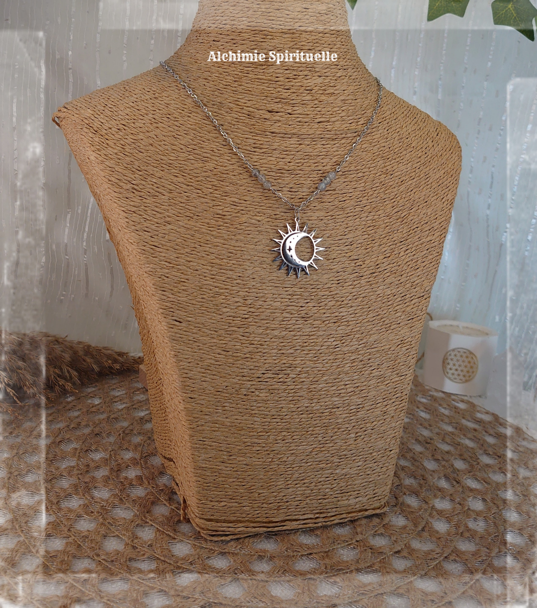 Collier Eclipse