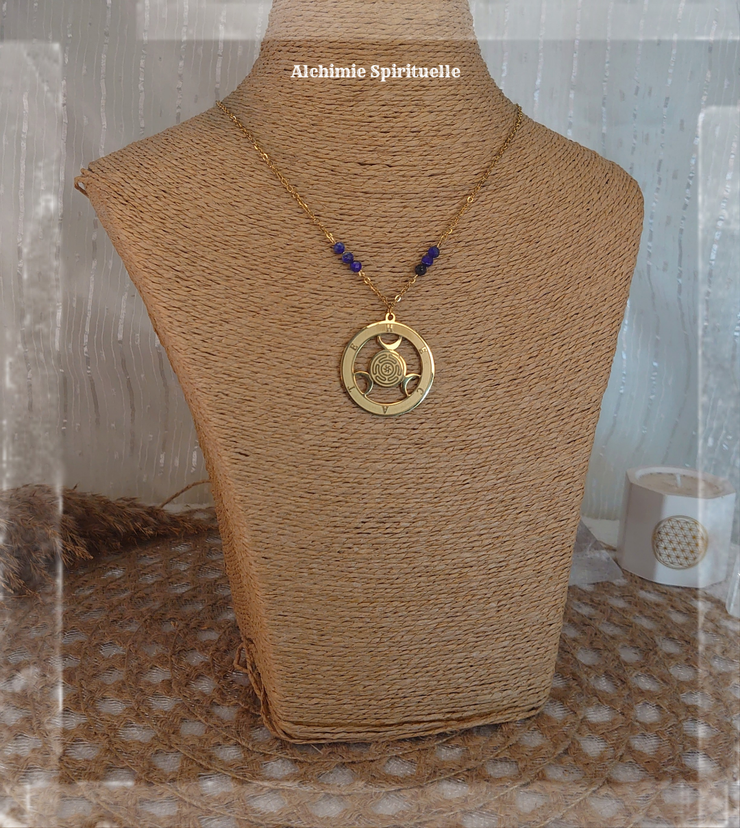 Collier Déesse Hécate
