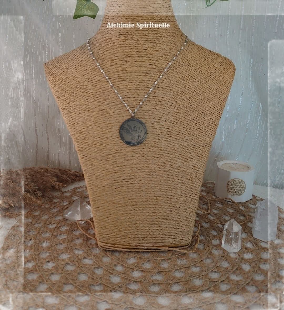 Collier Archange Gabriel