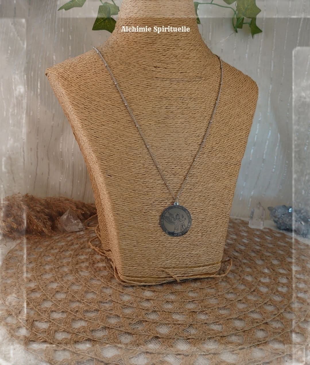 Collier Archange Gabriel