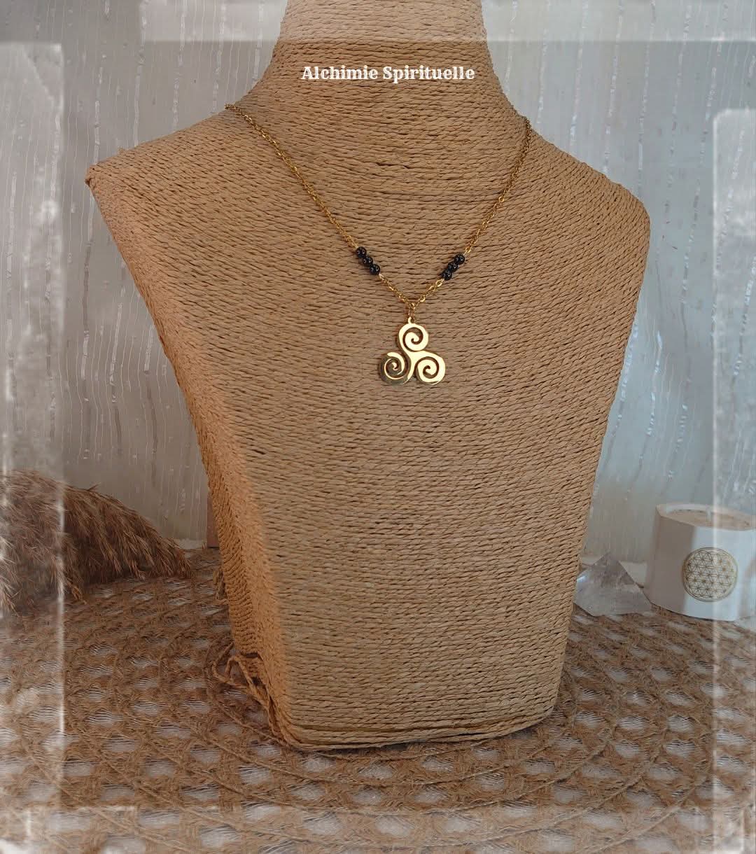 Collier Triskel 