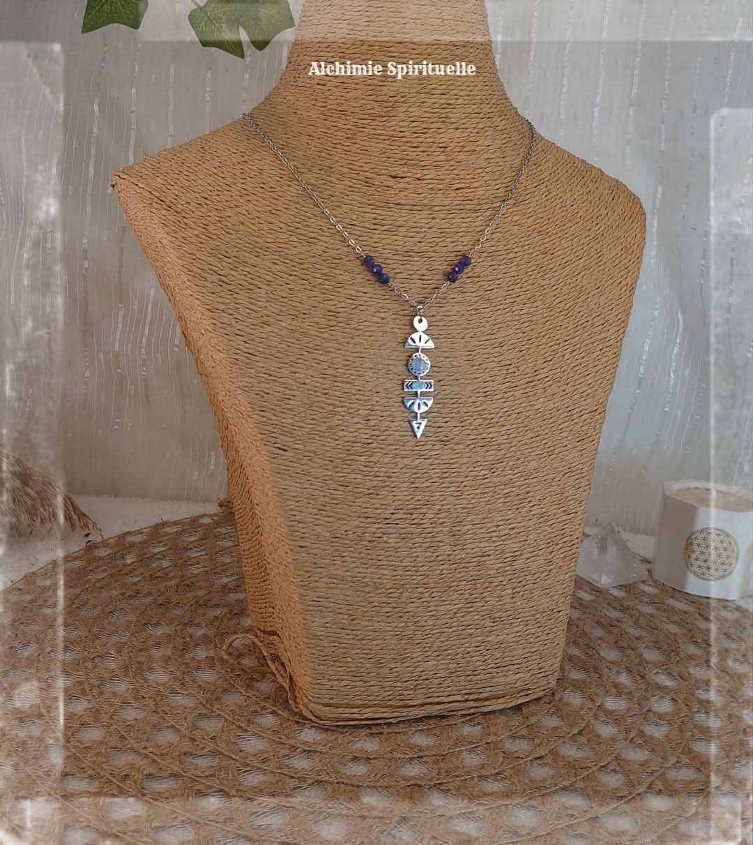 Collier Flèche chamanique