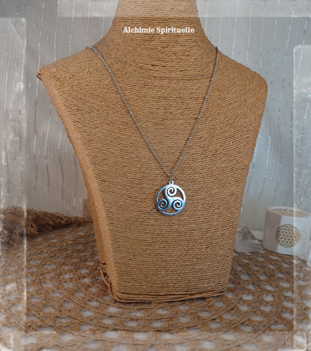 Collier Triskel