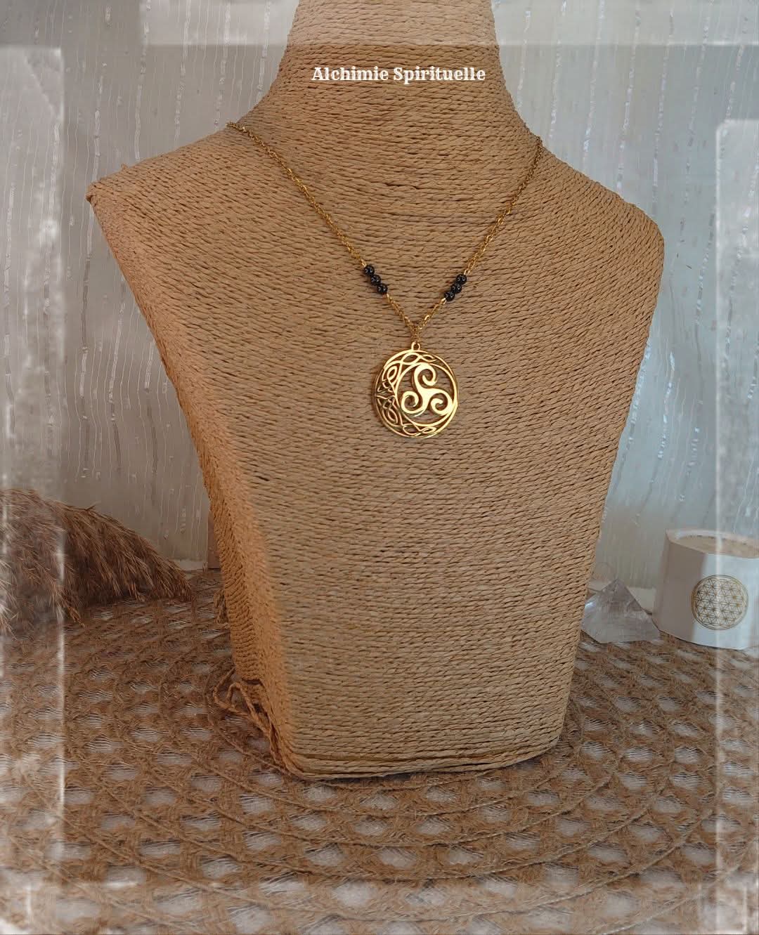 Collier Lune Triskel