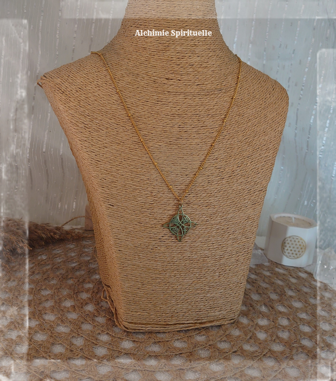 Collier Nœud de Sorcière et ses symboles