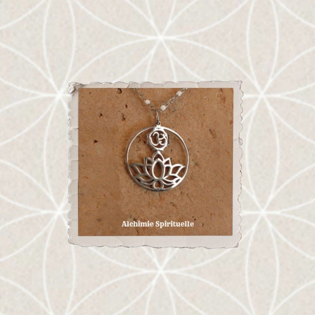 Collier Aum fleur de lotus