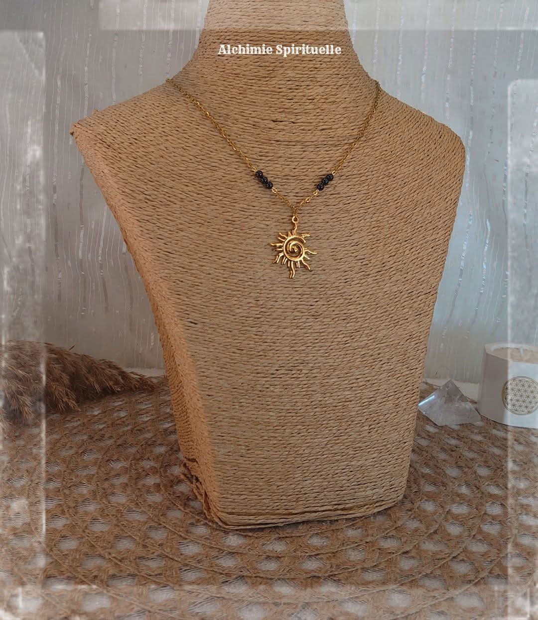 Collier Soleil en Spirale