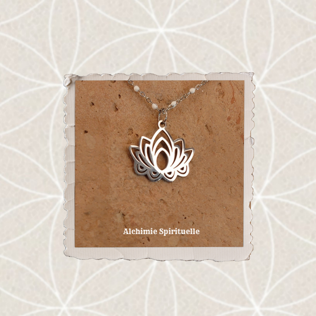 Collier Fleur de Lotus