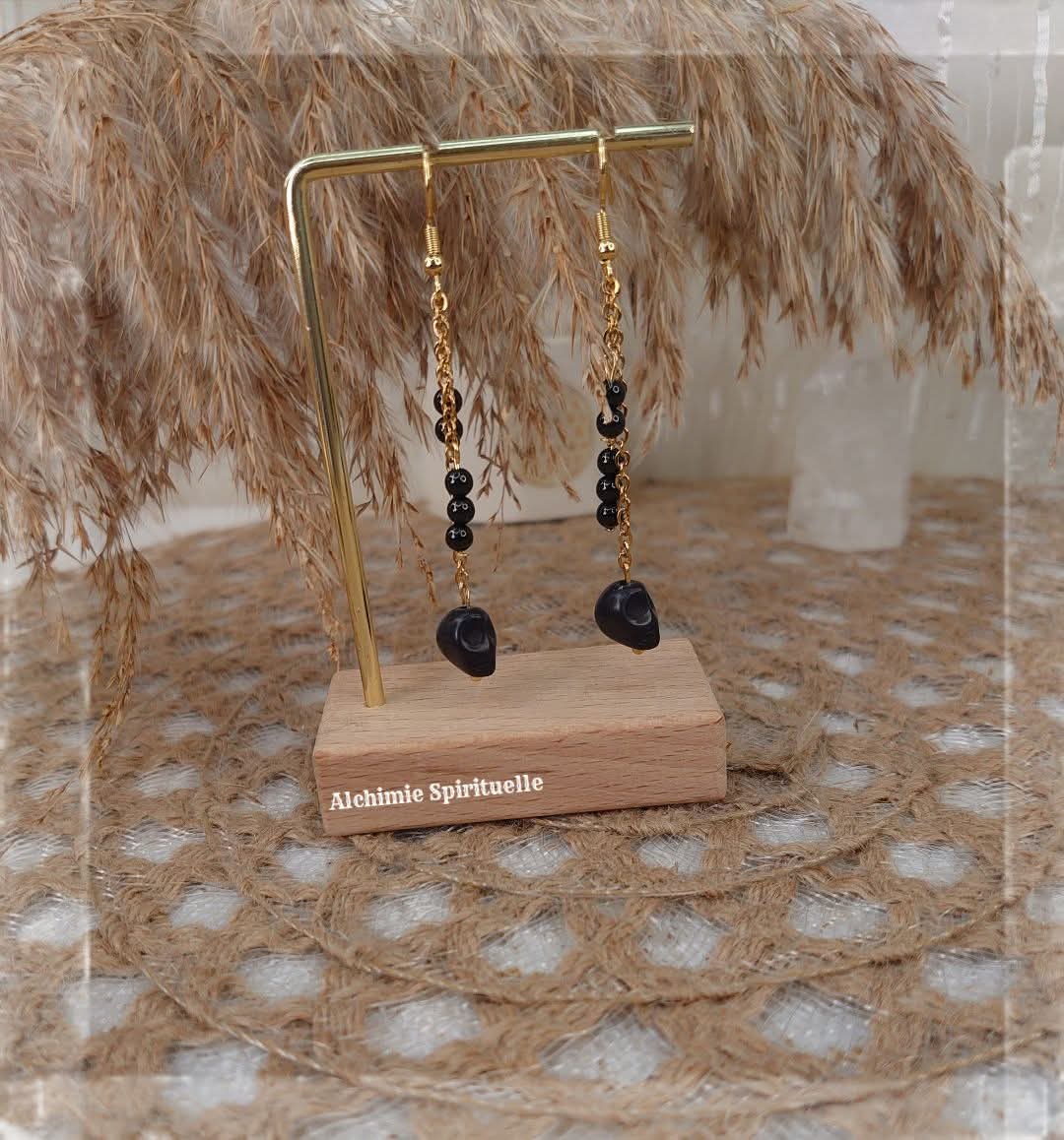 Boucles d'oreilles Tête de mort et spinel noir