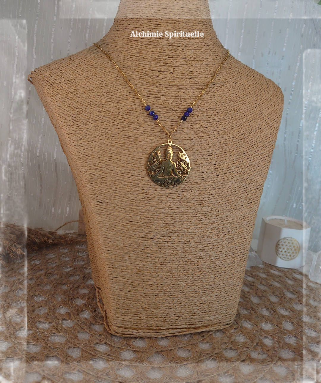Collier Bouddha et ses fleurs