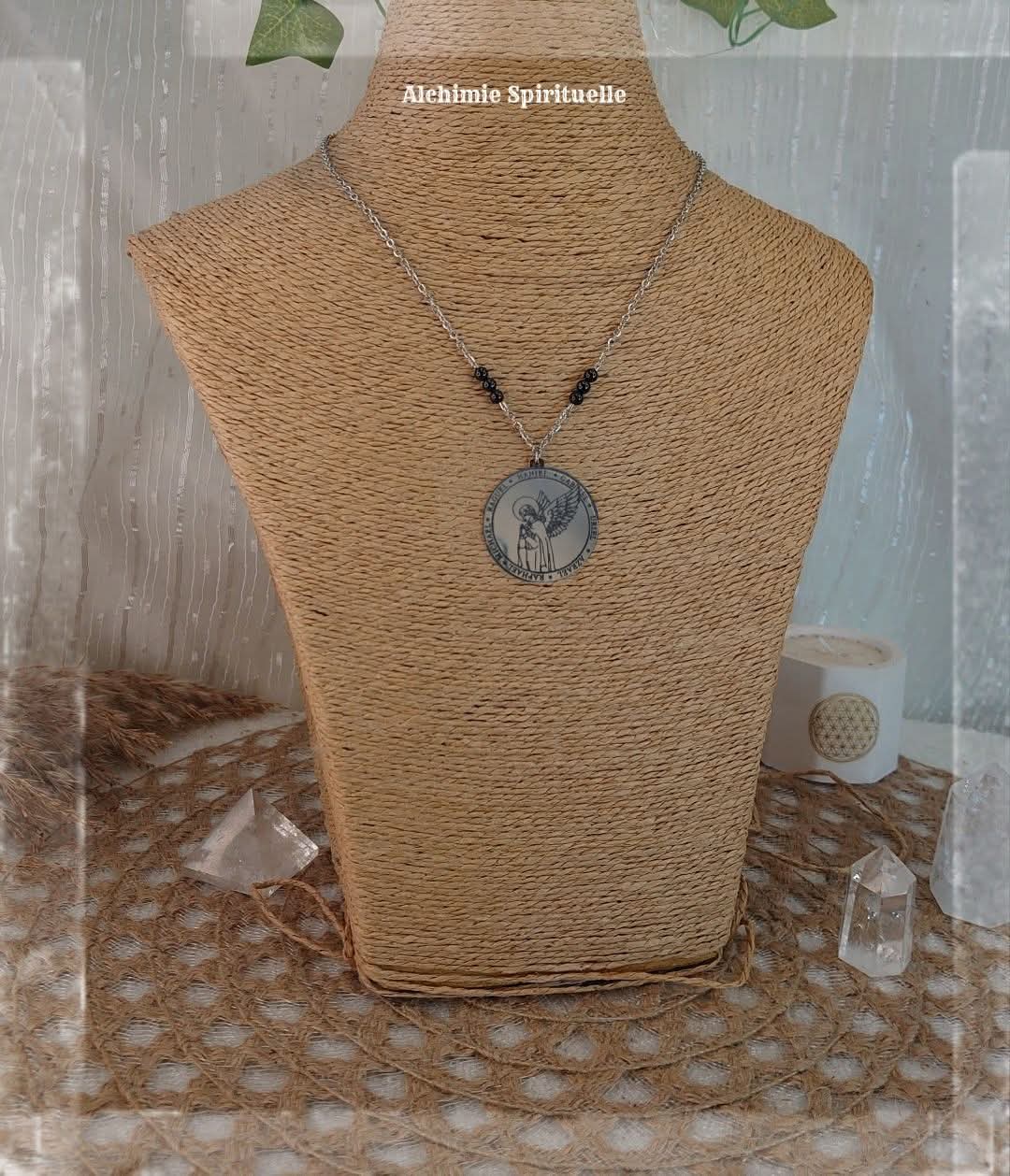 Collier Archange Haniel
