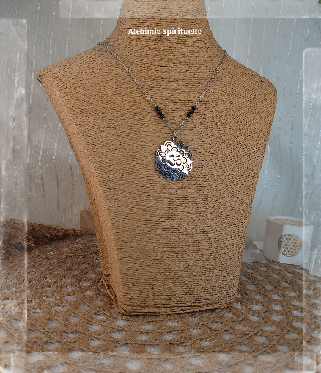 Collier Mandala Aum 