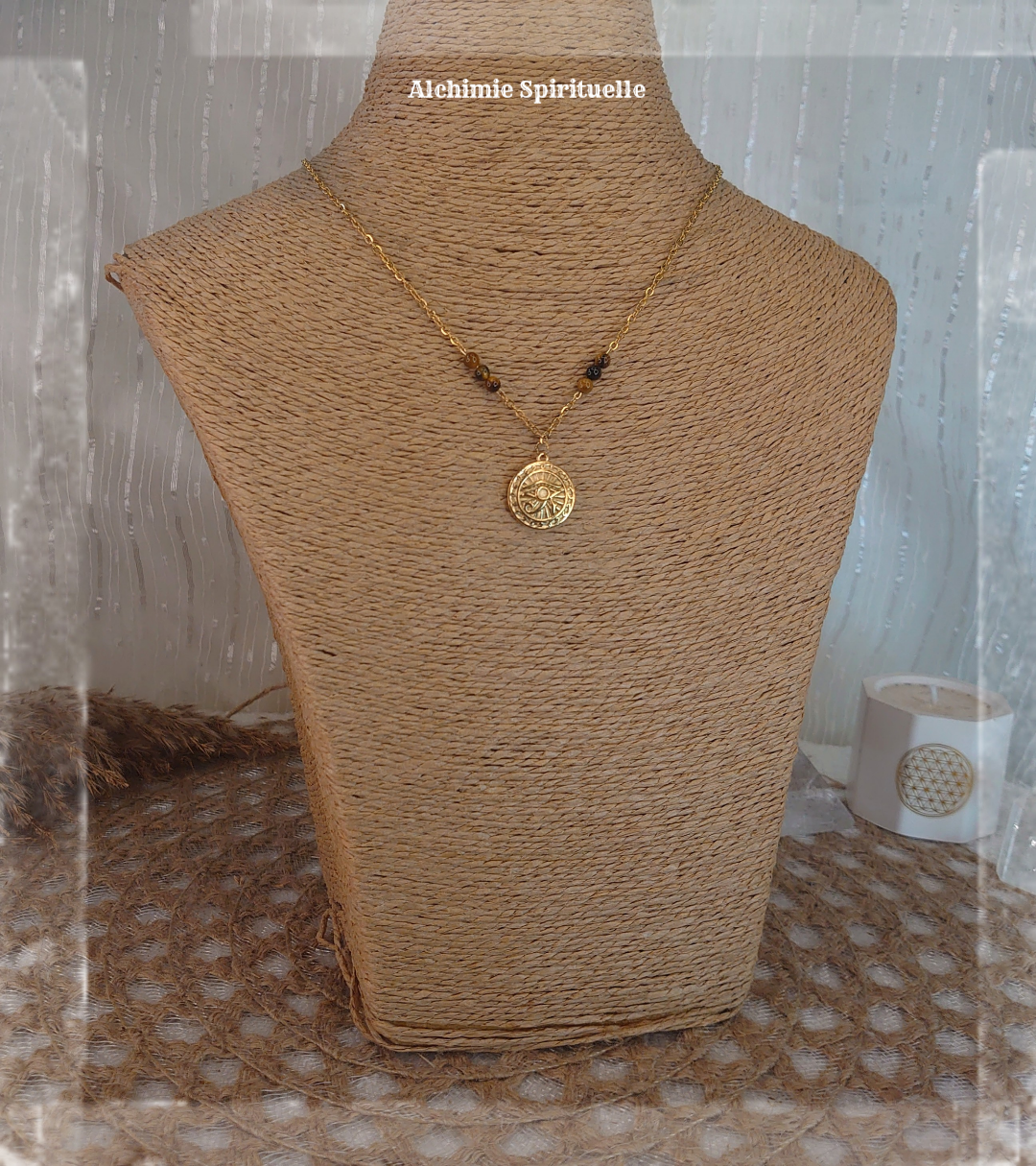 Collier Médaillon Œil d'Horus 