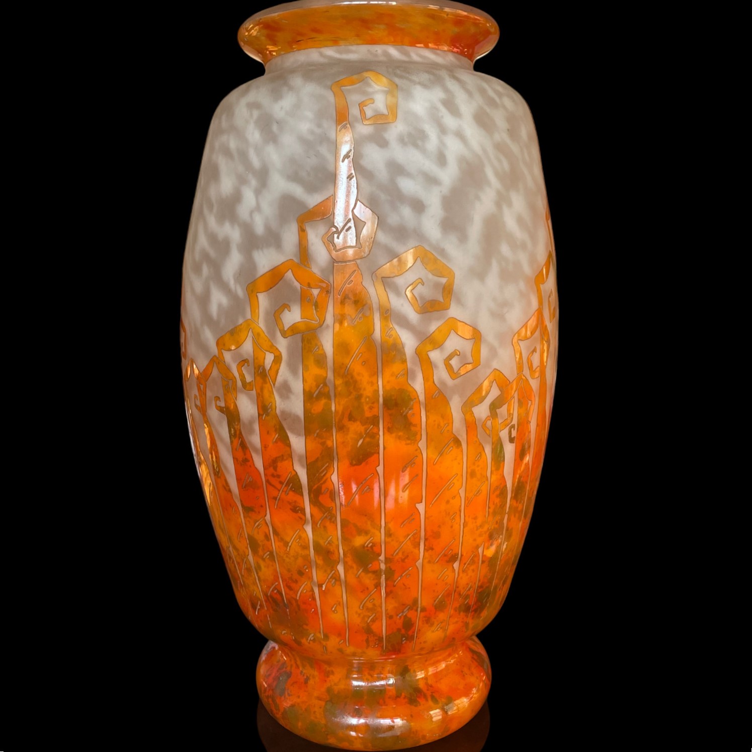 Grand vase aux fougeres Le Verre Français