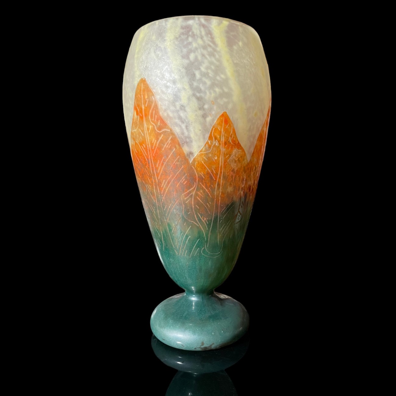 Vase Charles Schneider aux feuilles d'oseille