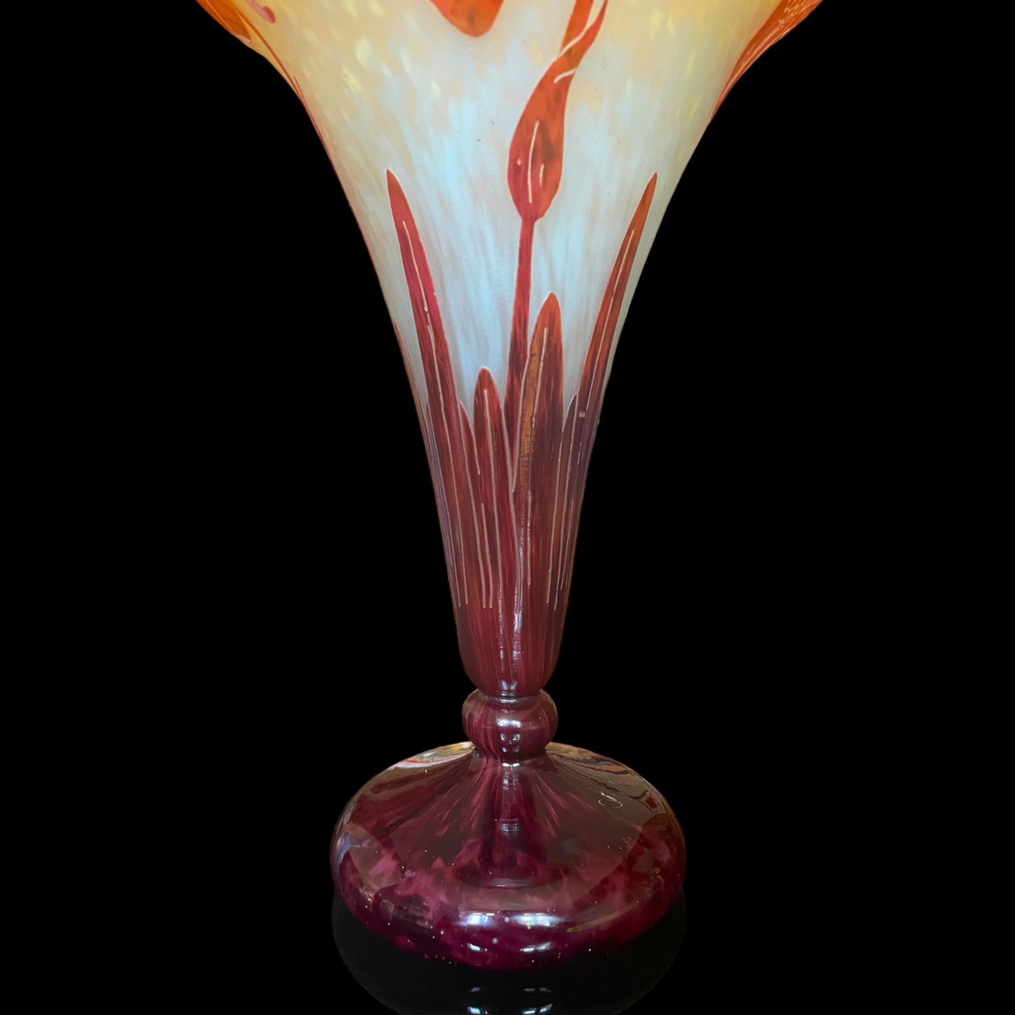 Très beau vase Orchidées Le verre Français