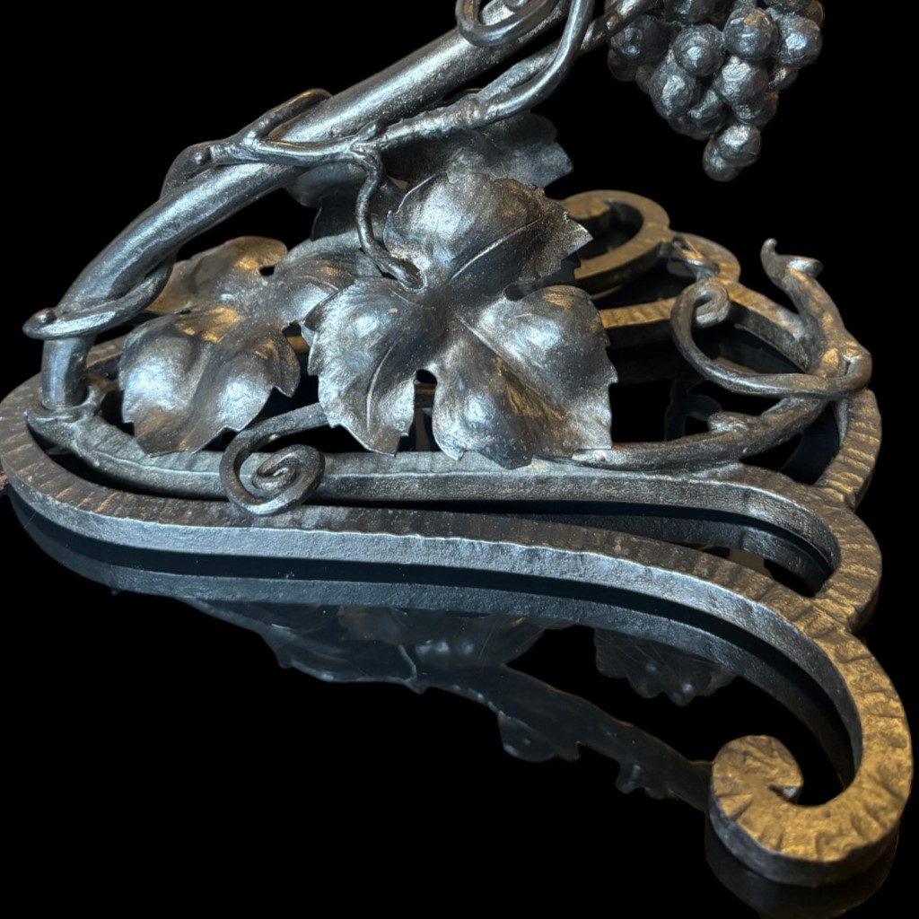 Lampe Art Nouveau Muller Frères à décor de vignes
