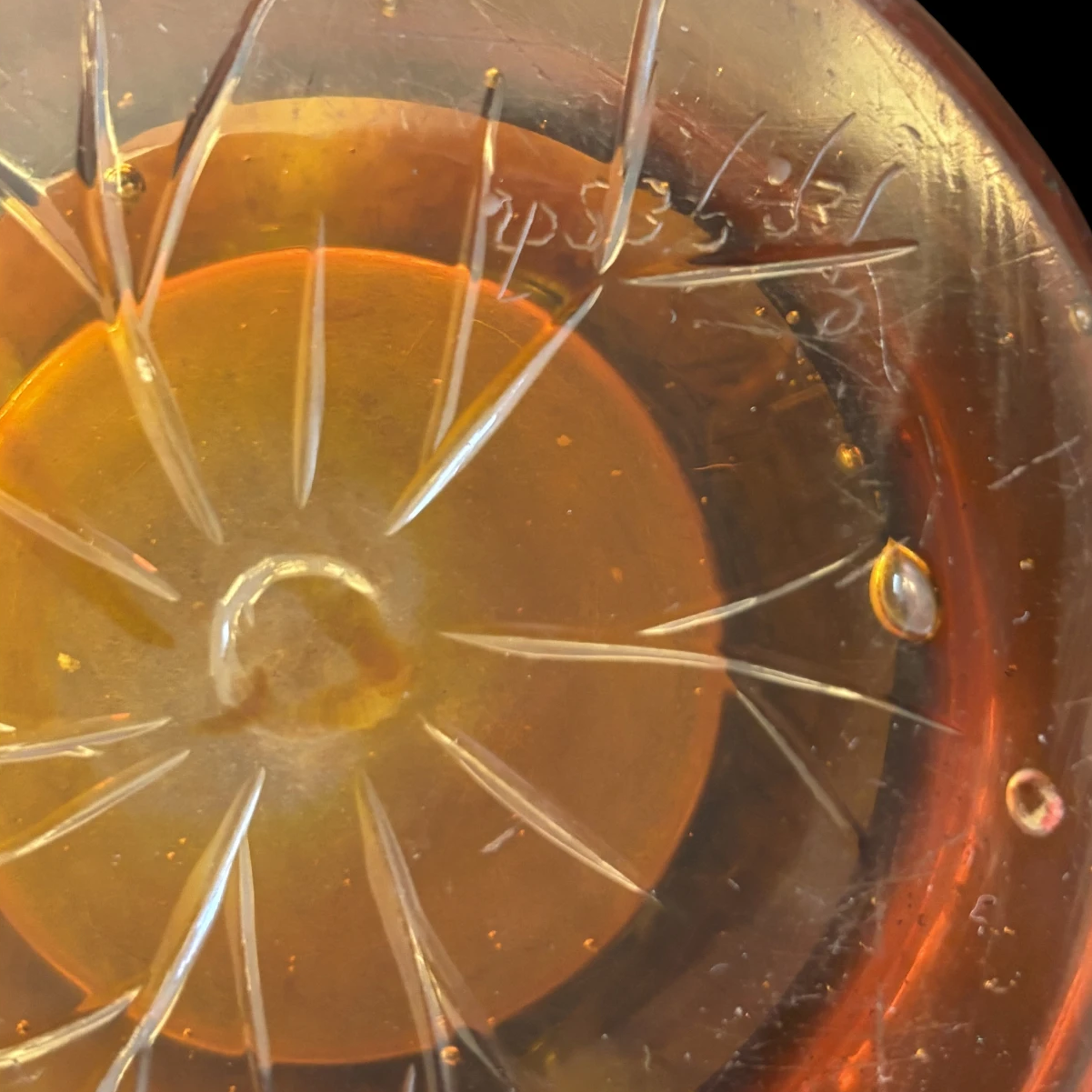 Vase Gallé à cabochons au décor de nénuphars circa 1905