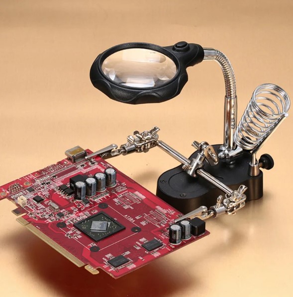 PCB holder for soldering - Station (Mbajtes PCB per pikje) 