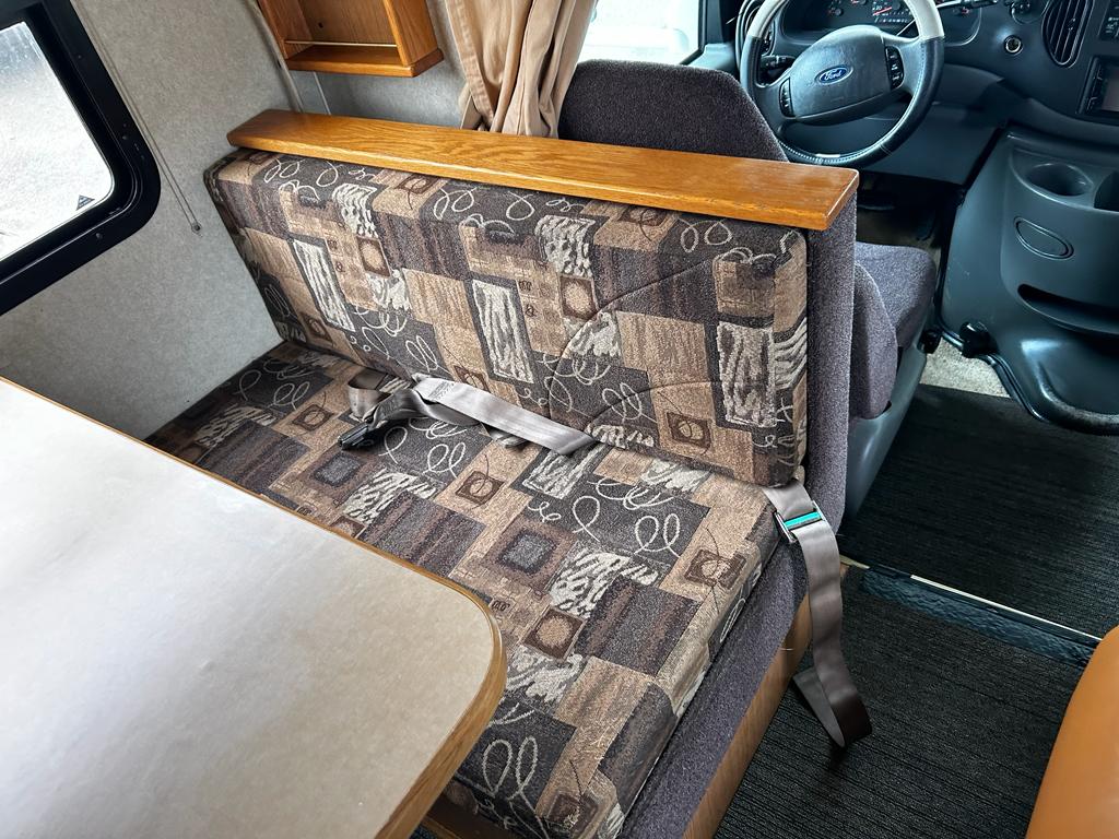 Rv Detailing & Oxidization Removal