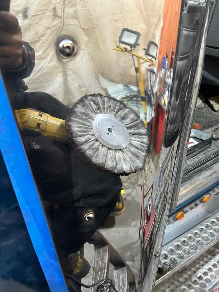 Aluminum Polishing- Semi truck Polishing-Metal Polishing