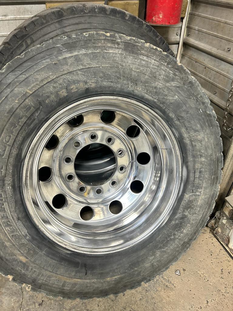 Aluminum Polishing- Semi truck Polishing-Metal Polishing