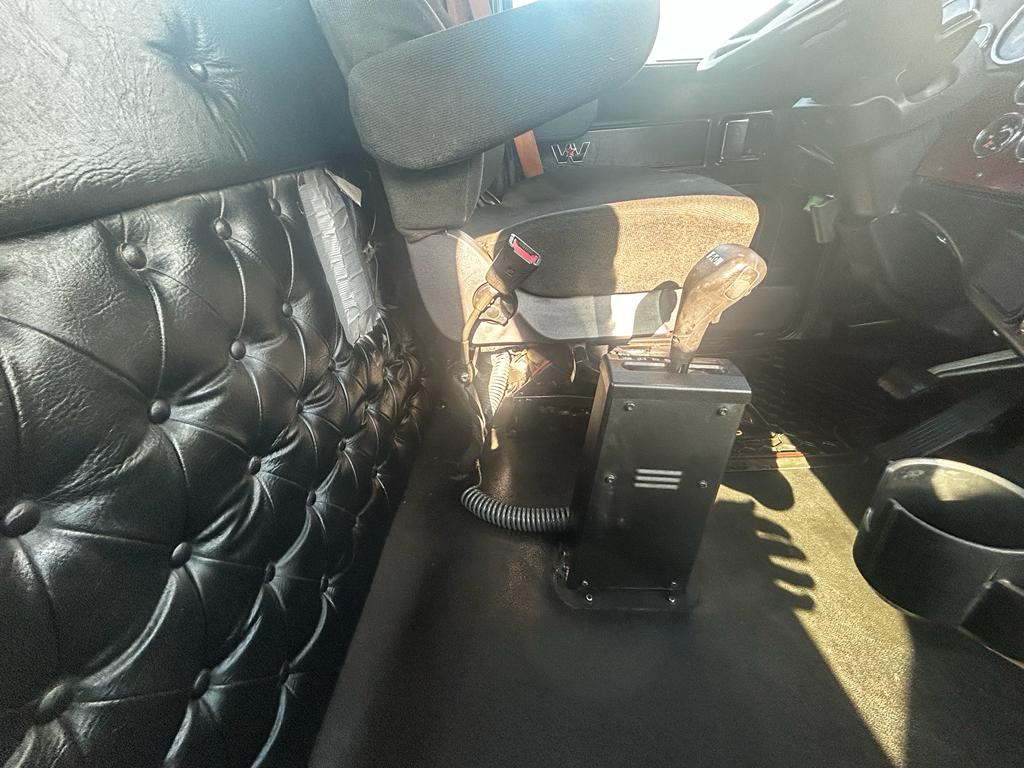 Semi Truck Detailing Diamond Package