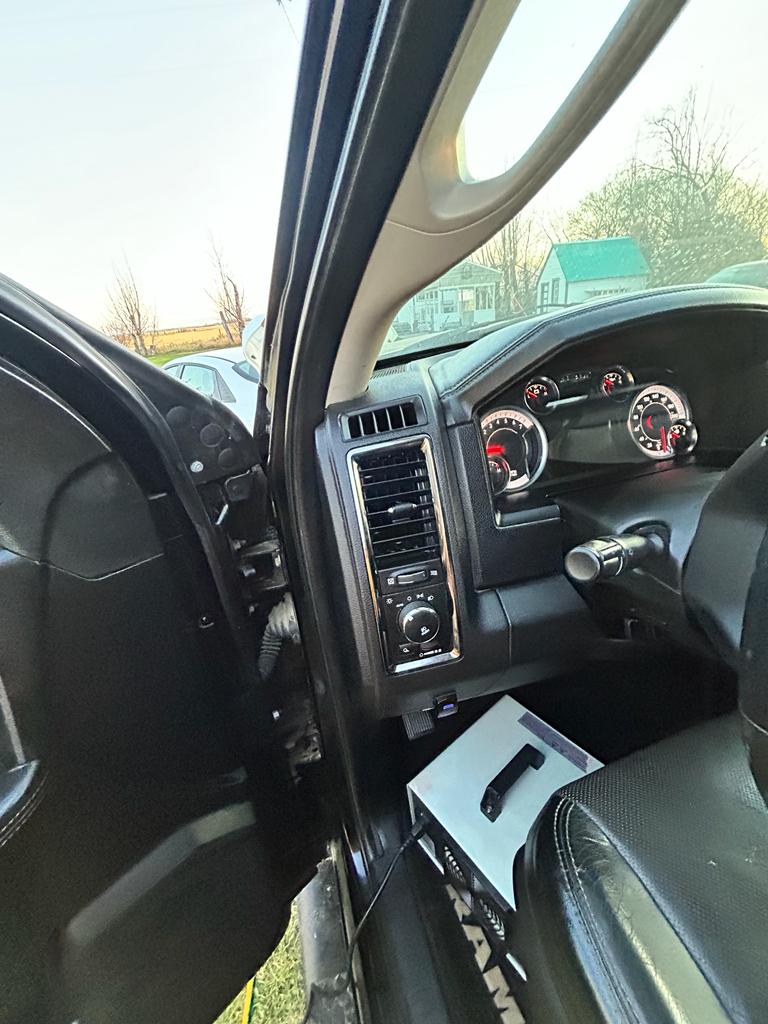Promo Package Interior Detailing + Exterior Wash