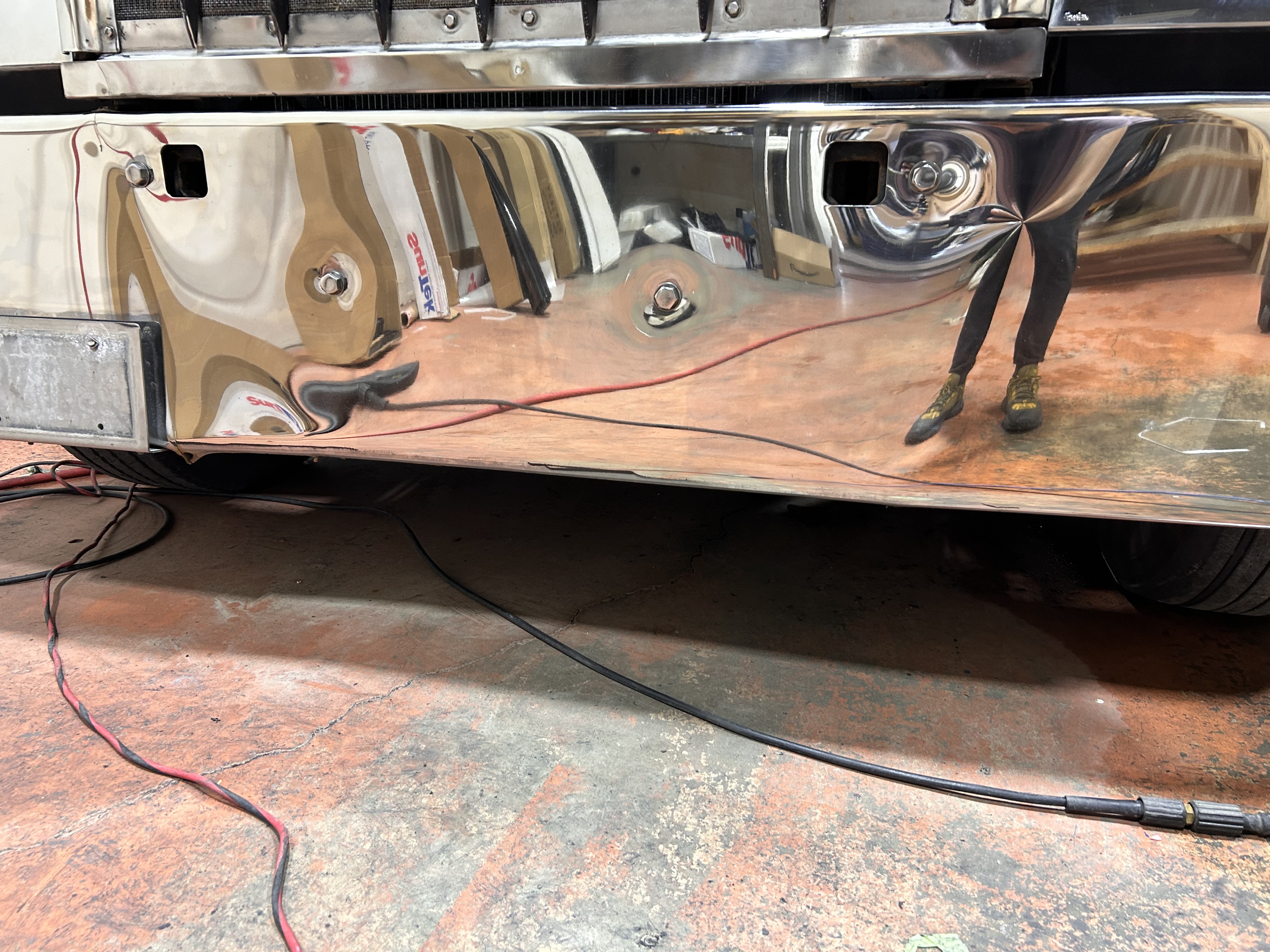Aluminum Polishing- Semi truck Polishing-Metal Polishing