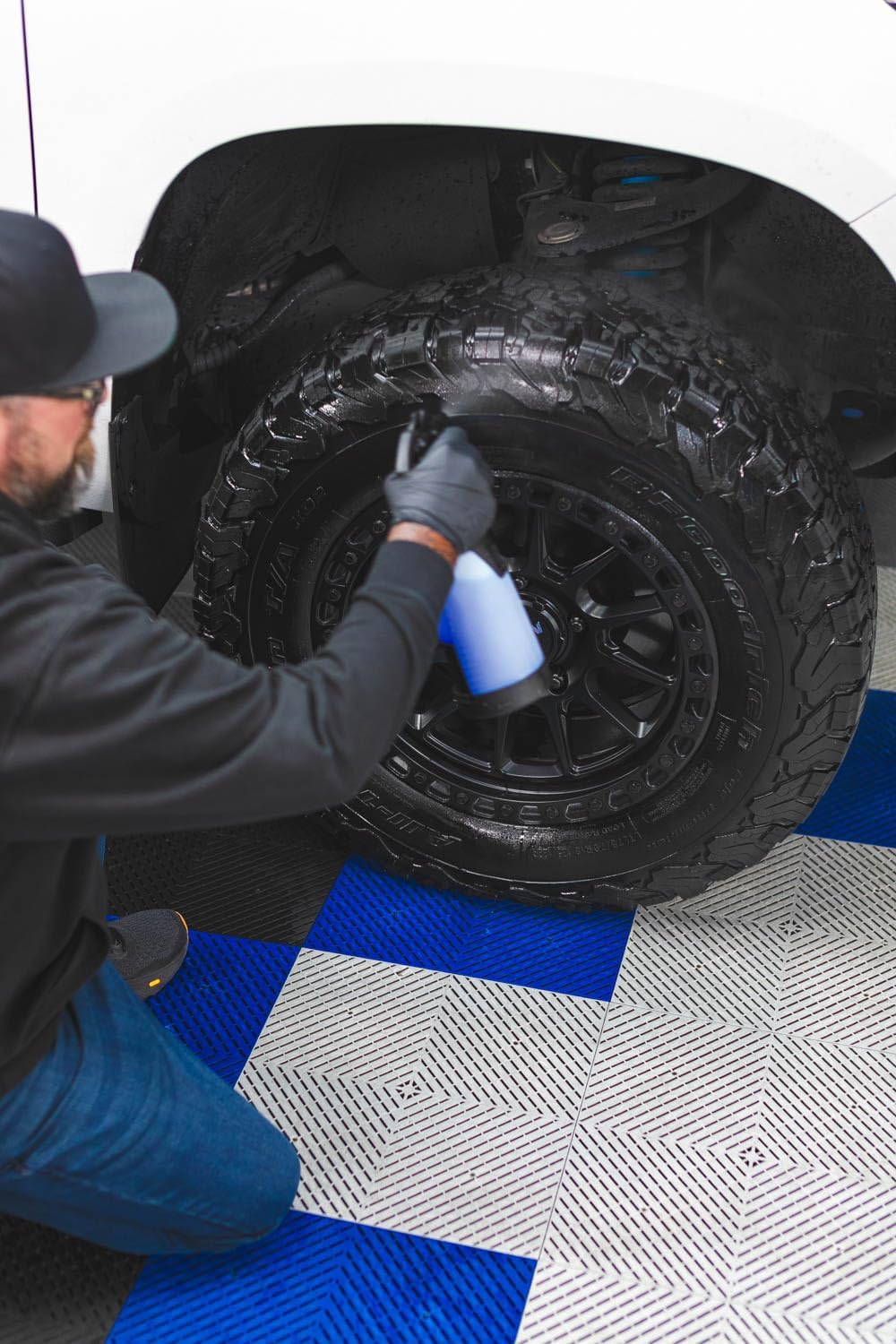 P&S Dressed Tire Finish (1 Gallon) 