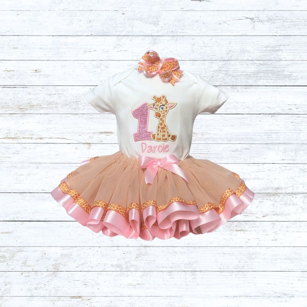 Personalised girls giraffe birthday outfit