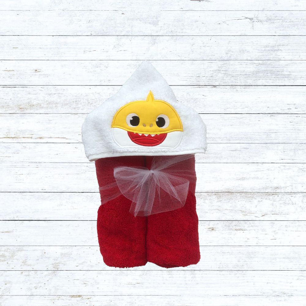 Hooded towel baby shark