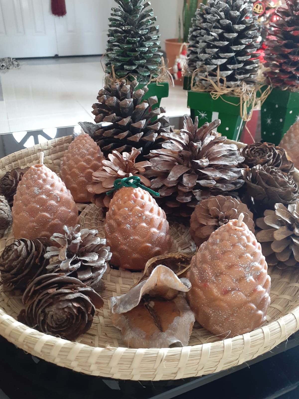 Velas Piña MANO Navideñas