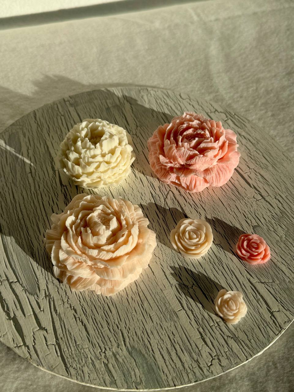 Velas MANO Flor Peonia