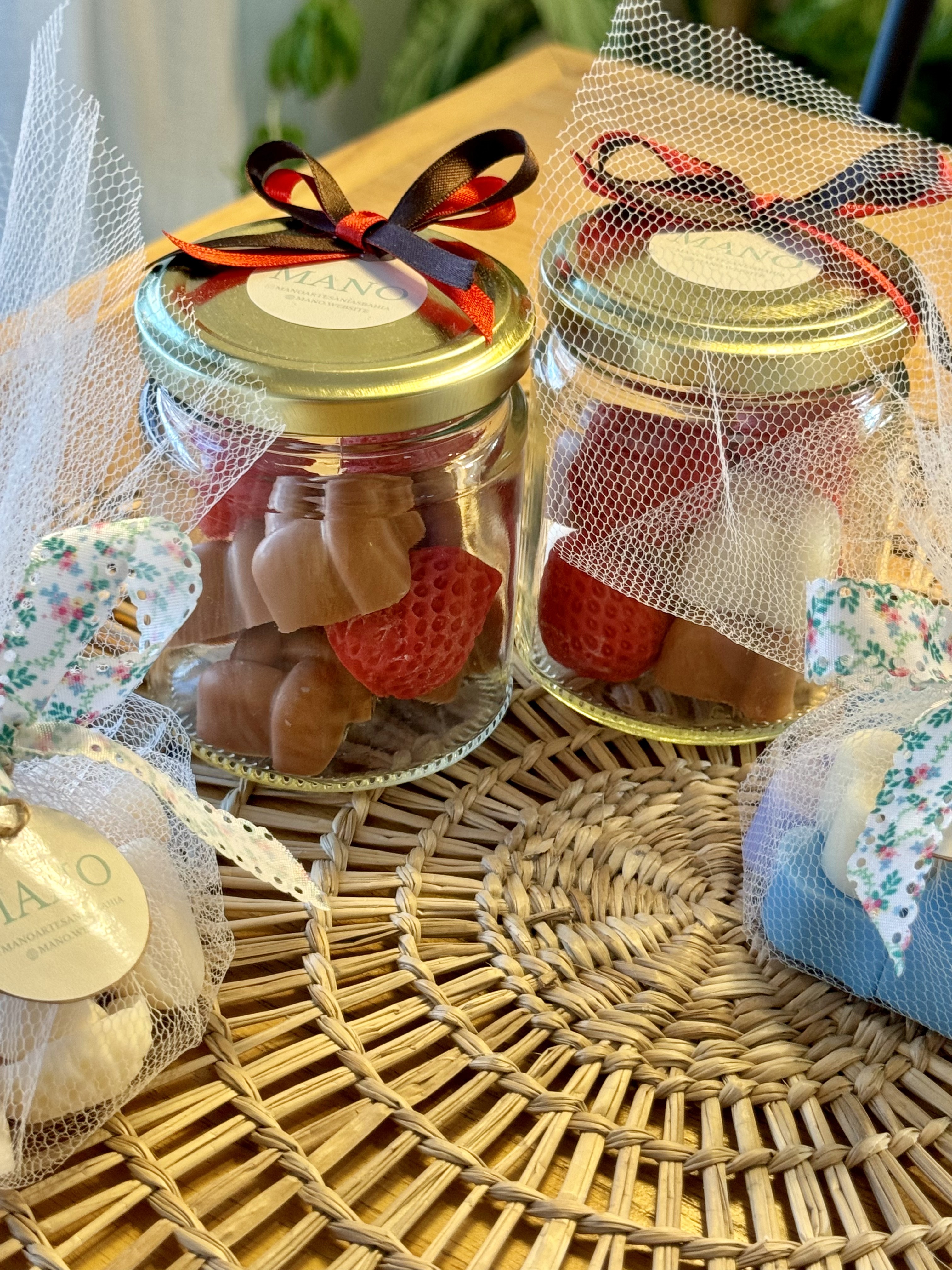Velas Mano Chocolates & Frutillas