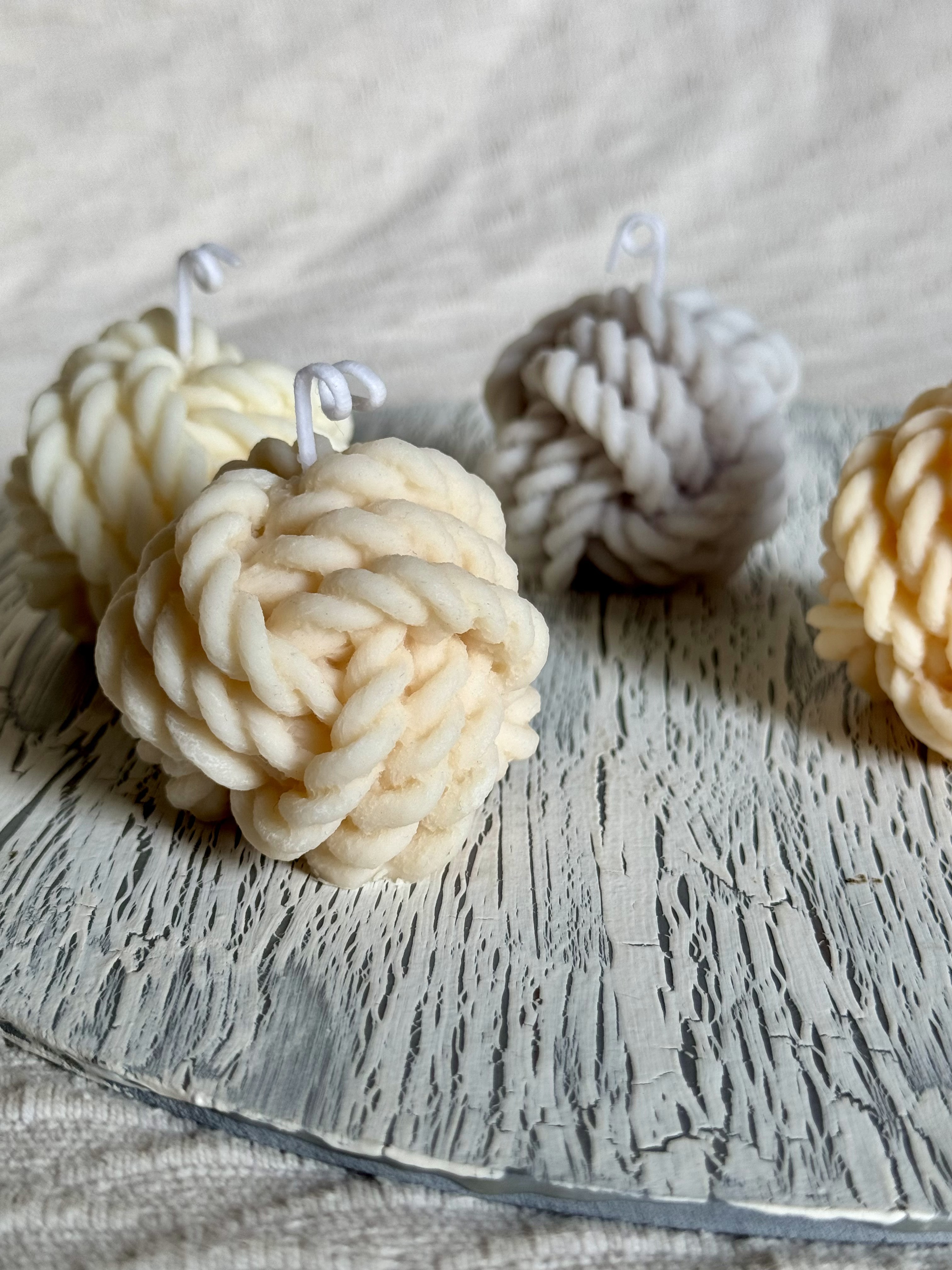 Velas MANO Ovillos de lana