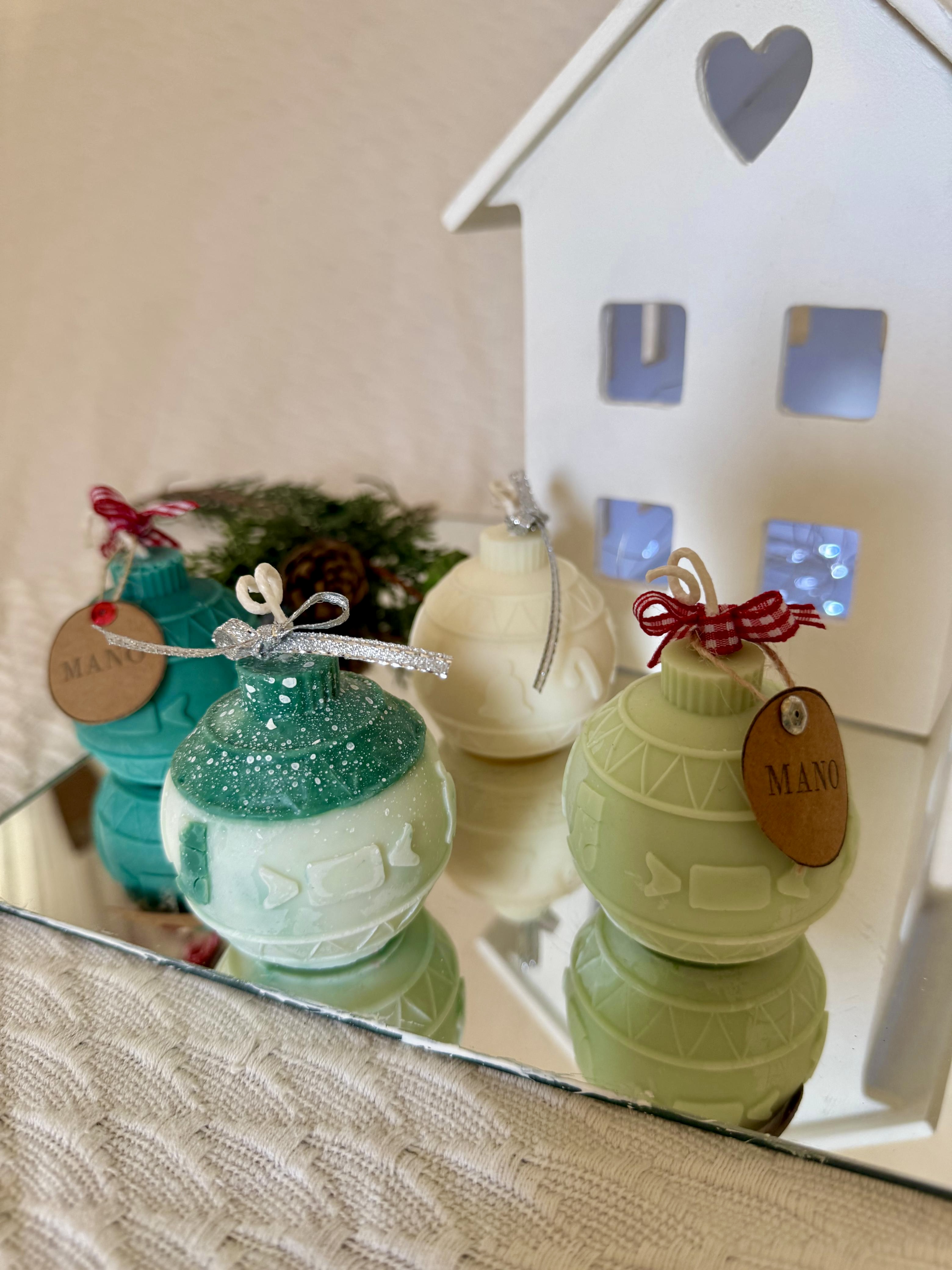 Velas MANO Bolas Navideñas