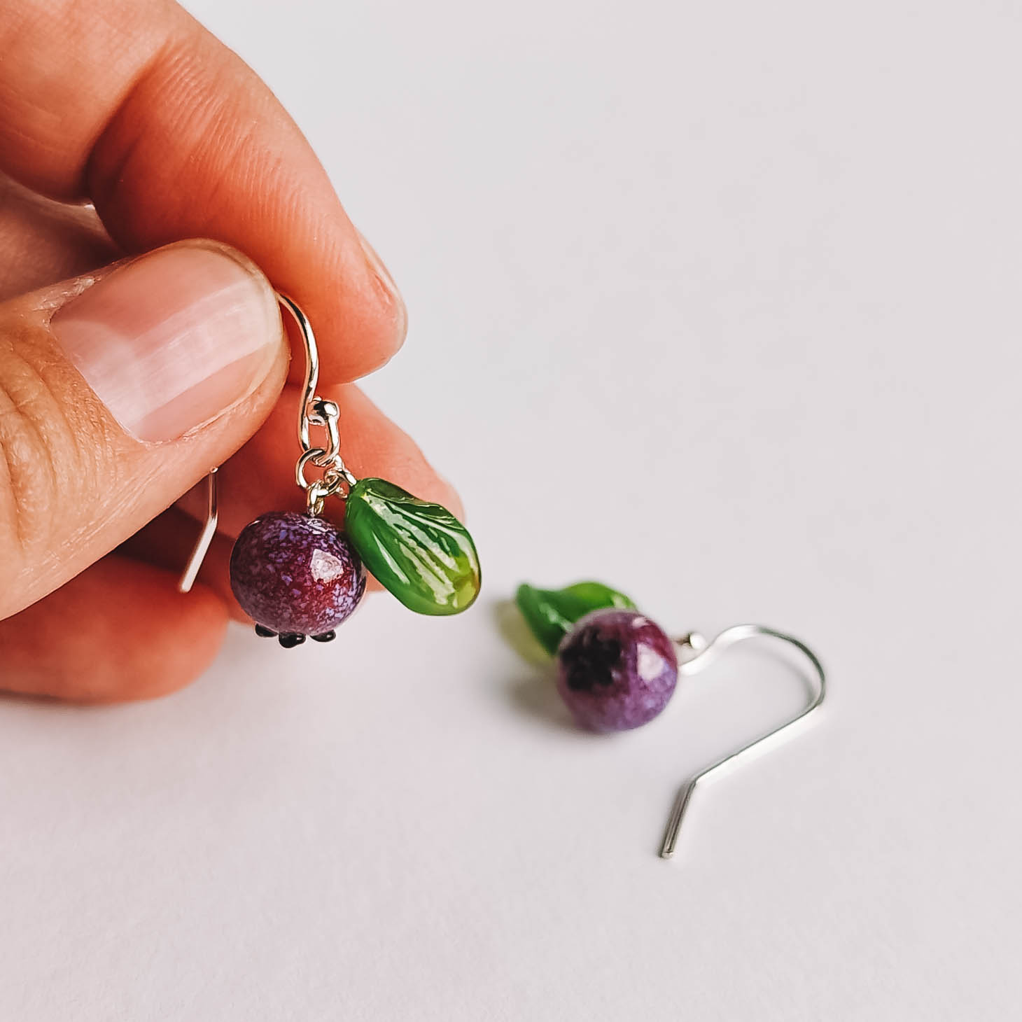 Blueberry wire earrings