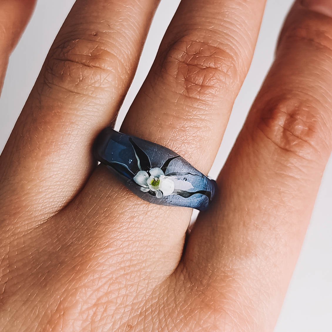 Orchid ring