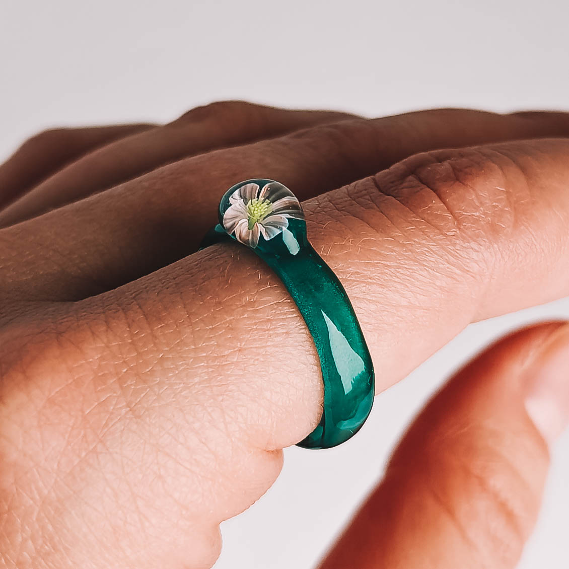 Flower ring