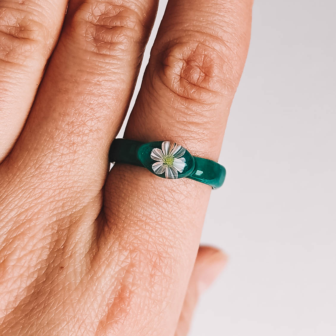 Flower ring