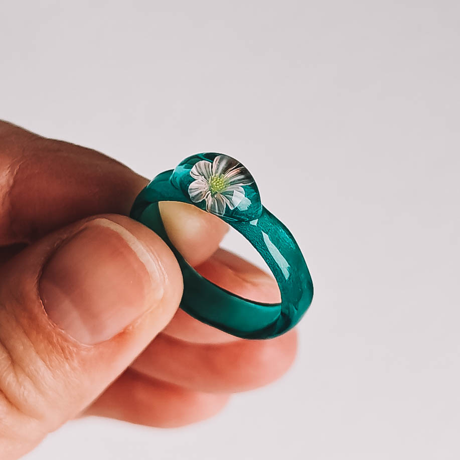 Flower ring