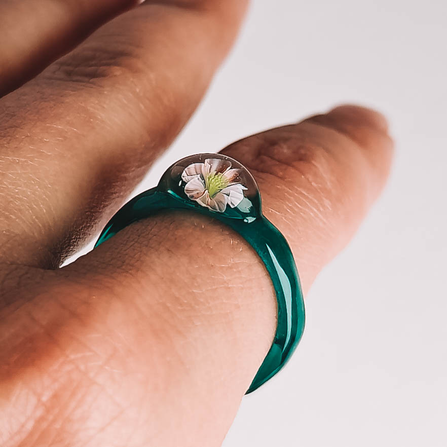 Flower ring