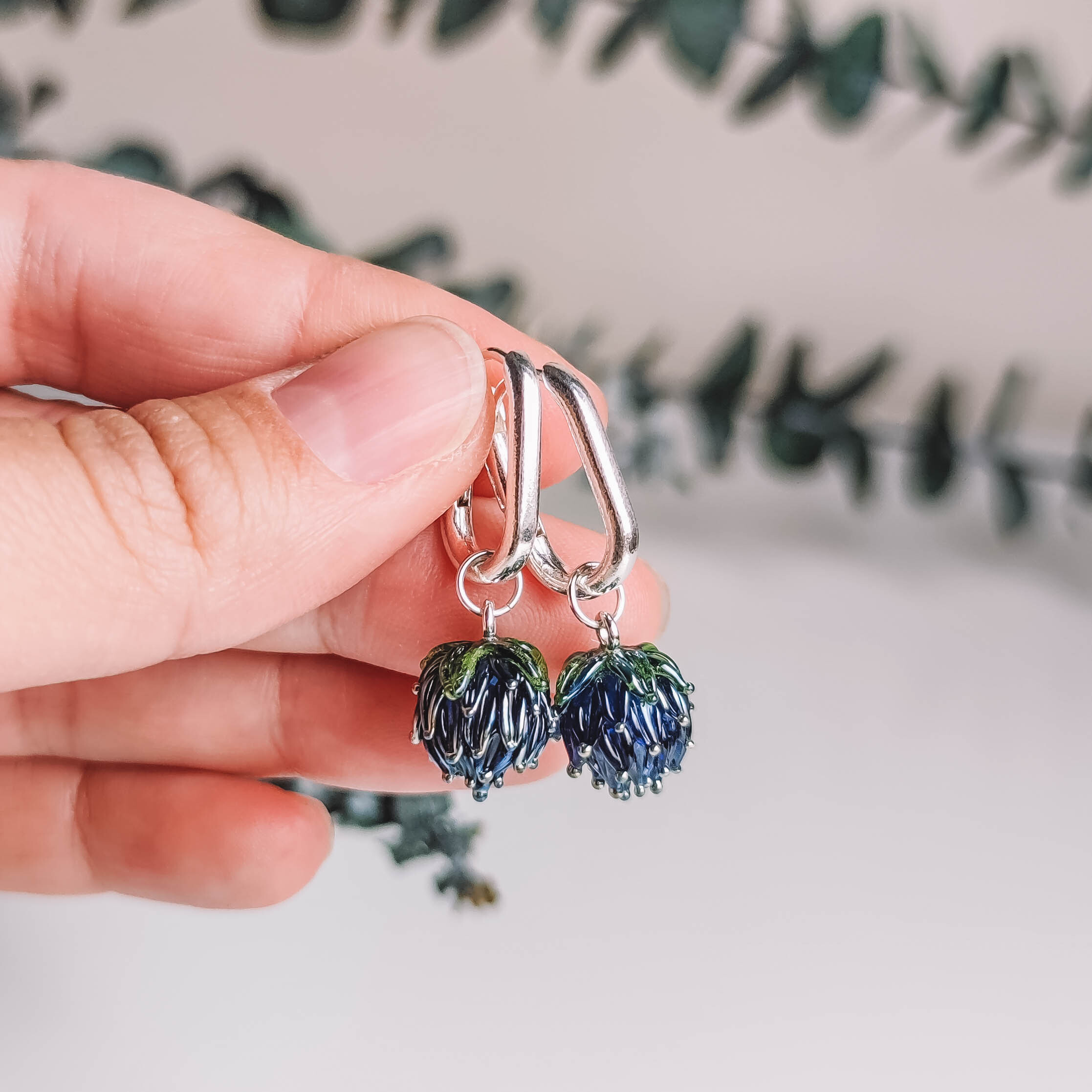 Neon navy