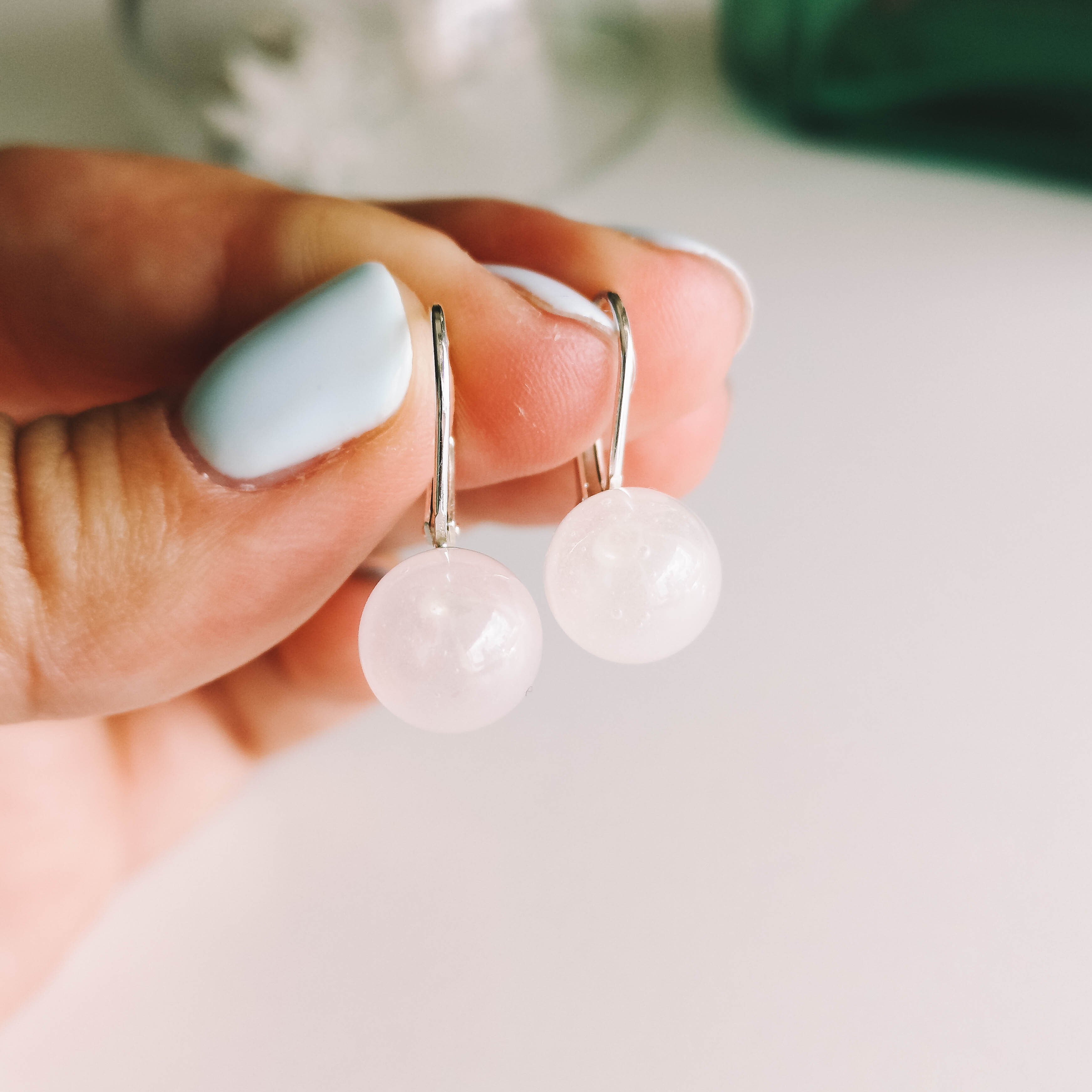 Leverback earrings