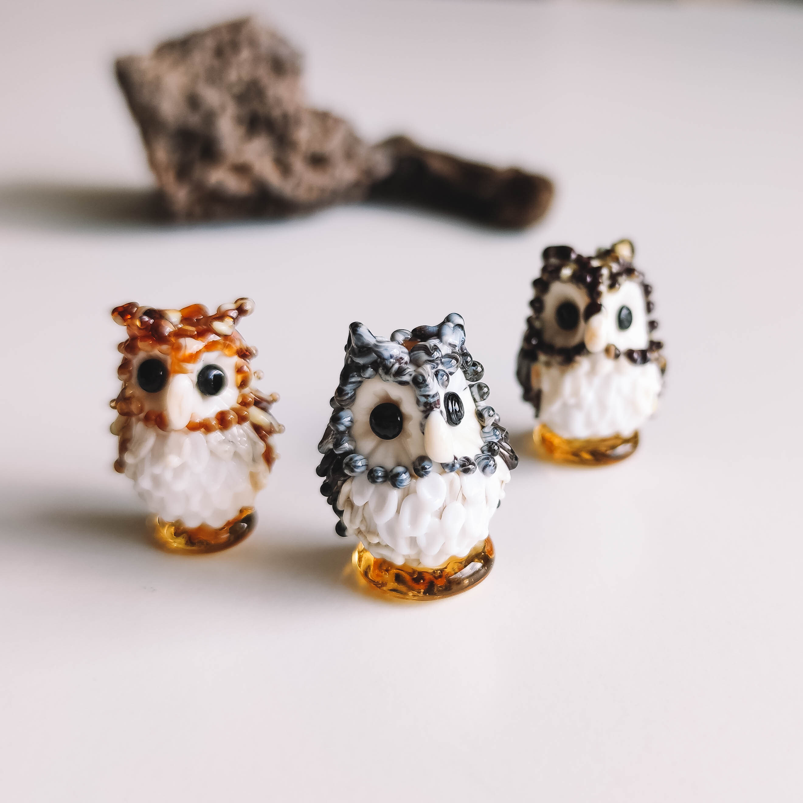 Owl sculpture 