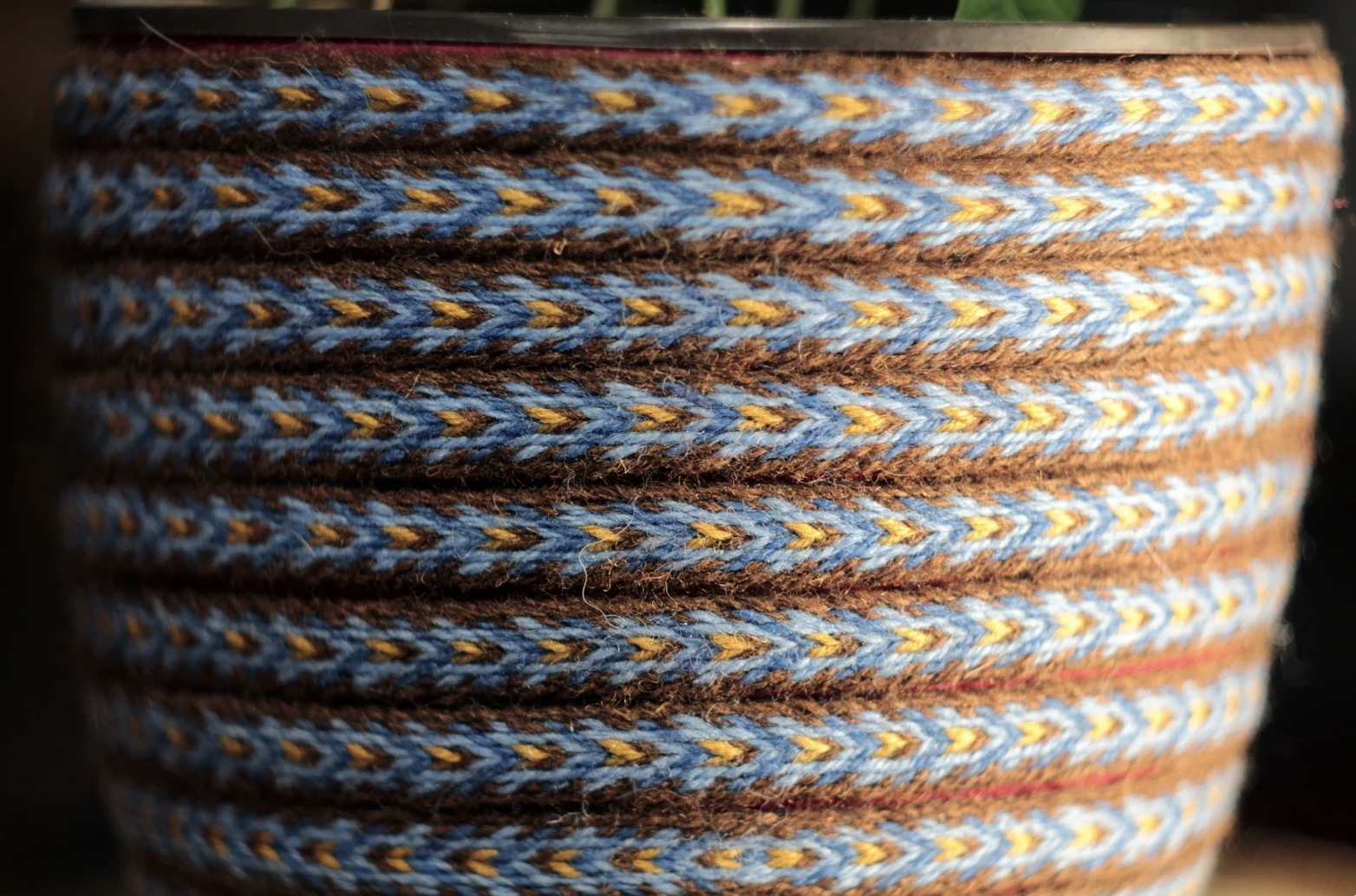 Vytinė juosta X / Plotis 1 cm