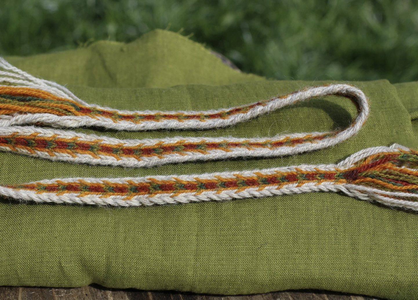 Woven band 39 / Width 1 cm